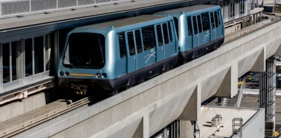 SFO AirTrain arriving at the station 